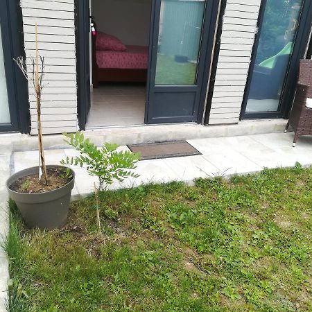 Studio Dependance Maison, 5 Mnt Gare & Tram Vénissieux Екстериор снимка