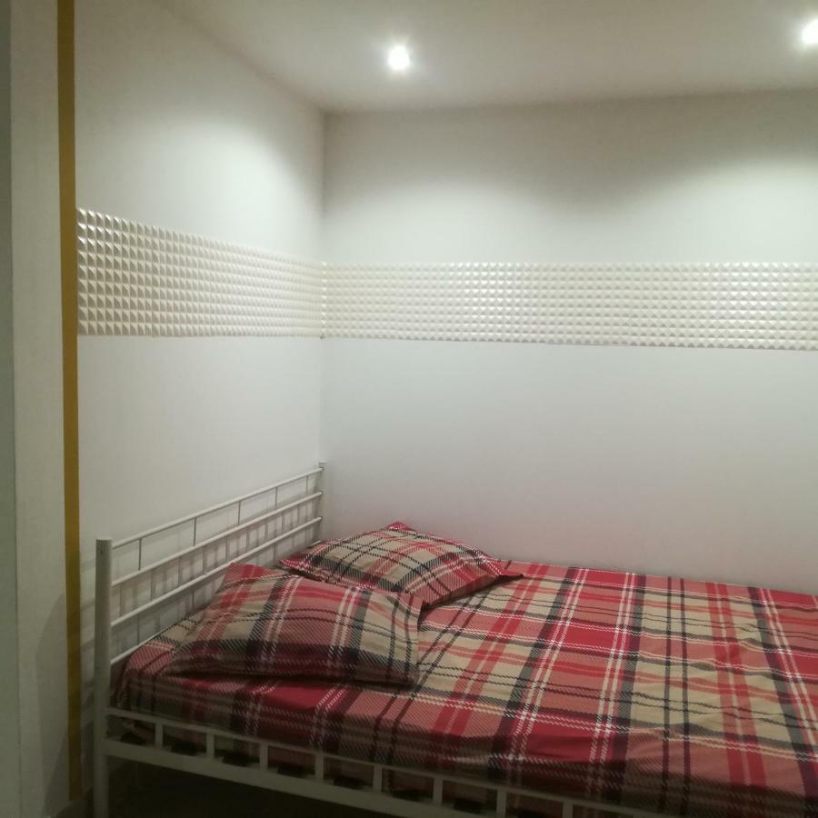 Studio Dependance Maison, 5 Mnt Gare & Tram Vénissieux Екстериор снимка