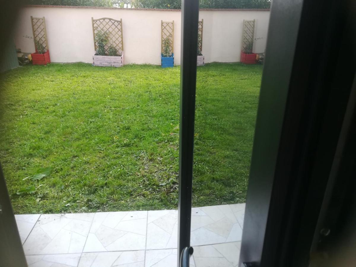 Studio Dependance Maison, 5 Mnt Gare & Tram Vénissieux Екстериор снимка